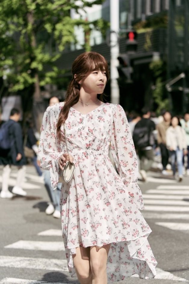 盤點5位「扮女裝」也超美的男星！邊佑錫美成秀智、SVT勝寛甜妹造型掀暴動，張凌赫長髮根本瓊瑤女主角！-4