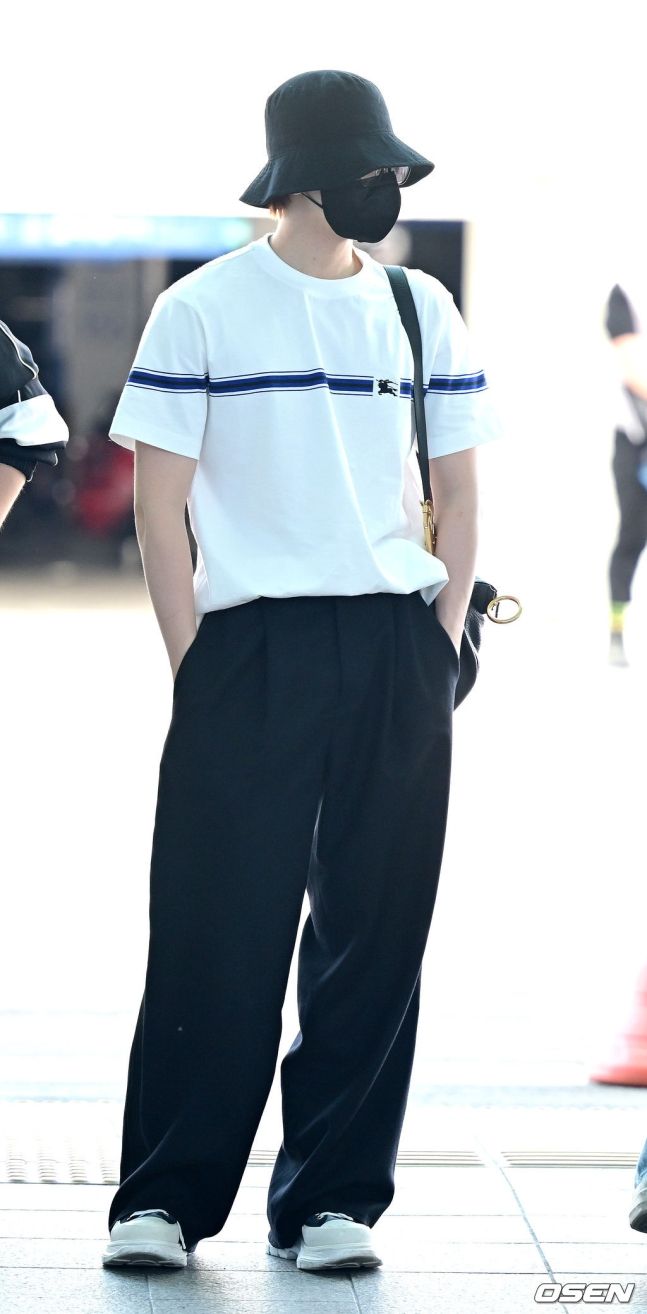 克拉的驕傲！SEVENTEEN「肩膀流氓」圓佑時尚資源超狂！這一精品也出手了？！-21