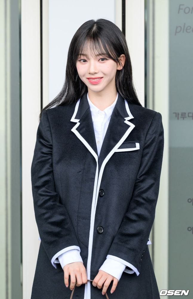 韓媒評選6位本人比精修圖還好看的韓國偶像！Karina、張員瑛都上榜，車銀優帥到像CG！-3