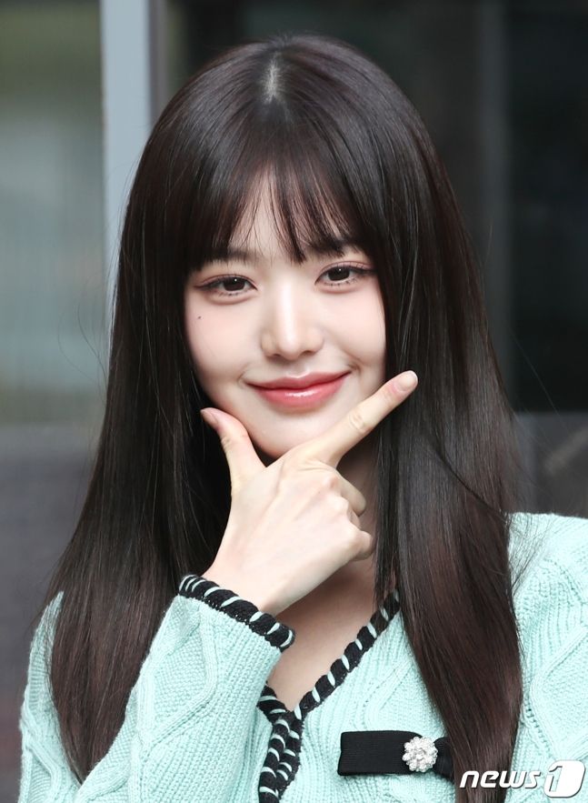 韓媒評選6位本人比精修圖還好看的韓國偶像！Karina、張員瑛都上榜，車銀優帥到像CG！-10