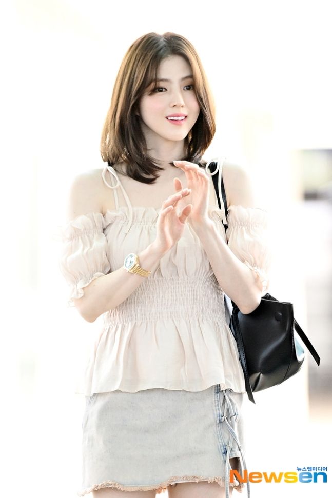 韓韶禧剪短髮好美！手戴百萬名錶、肩背小CK包，出差巴黎參加奧運品牌活動？！-3