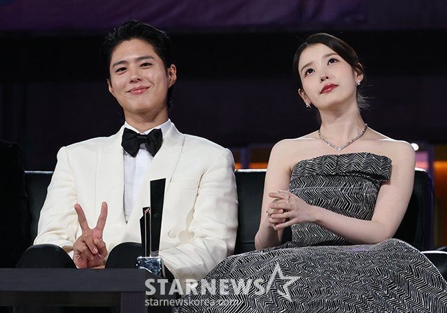 2025AAA亞洲明星盛典頒獎典禮得獎名單出爐！SKZ橫掃年度歌手七大獎，IU＆朴寶劍合體獲最佳CP獎！-21