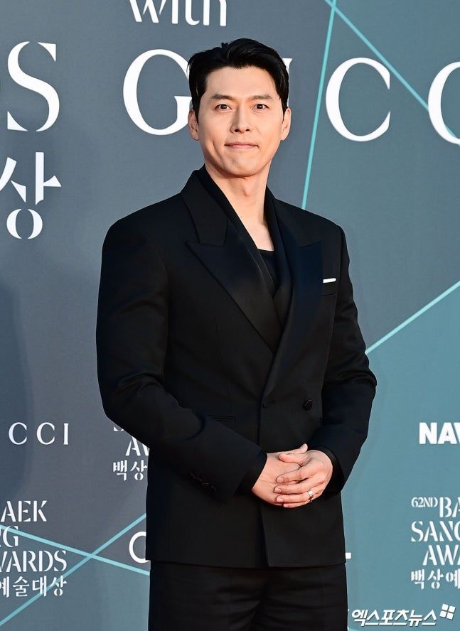 光看照片就戀愛！2026百想藝術大賞11位「紅毯男神」合集！安孝燮深V太犯規、朴珍榮根本王子降臨！-11
