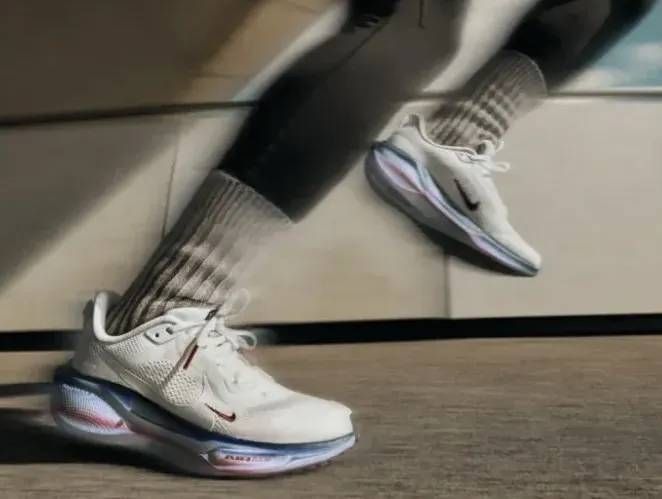 Nike馬年專屬紅包袋太可愛！快看如何免費獲得！限定球鞋也要一起穿回家！-4