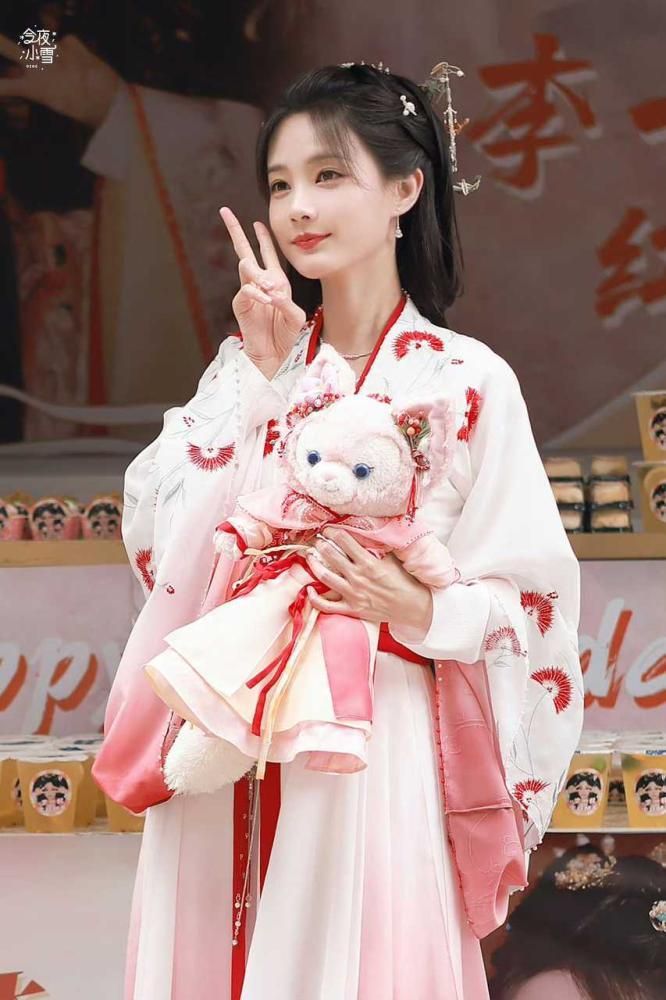 網評2024待播古裝劇女主妝造排行TOP8！白鹿新劇狂秀16套造型，趙麗穎又美又颯，打敗眾女星奪冠的是回歸的她！-5