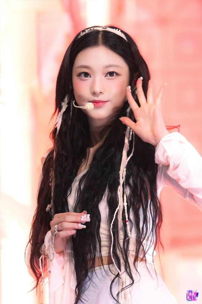 韓網公認7位「隱藏版門面」女愛豆！原來IVE Liz這麼美、NMIXX海嫄竟是男生最愛？！-19