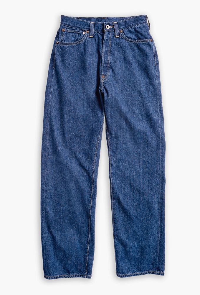 Levi’s最強牛仔褲出爐！全新Lot 401版型超瘦又顯腿長、「這兩間」限量開賣！-1