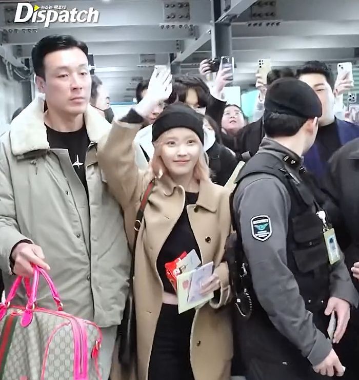 日韓星最愛台灣零食肉搜！木村拓哉、李棟旭都愛「這家」鳳梨酥，小泡芙IU、金惠奫都著迷-4