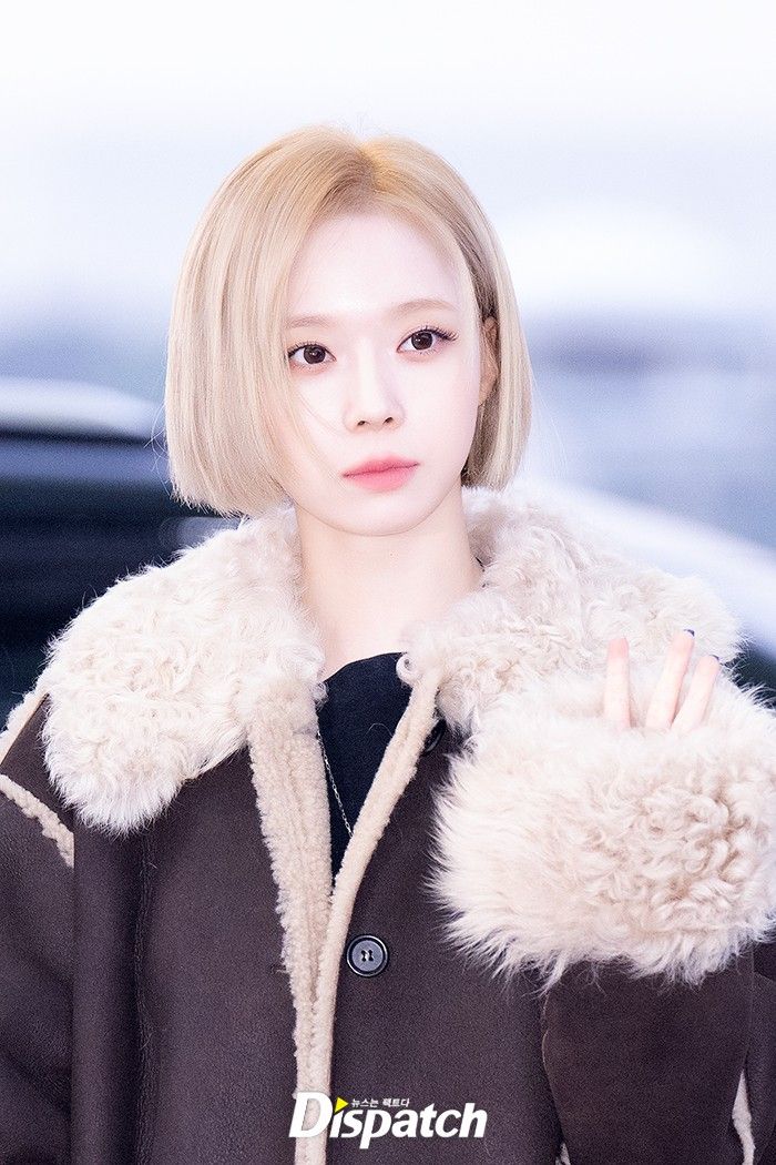 韓網熱議7位「淡顏系美女」KPOP偶像代表！舒華初戀感十足，Winter、Jisoo清純美爆發！-3