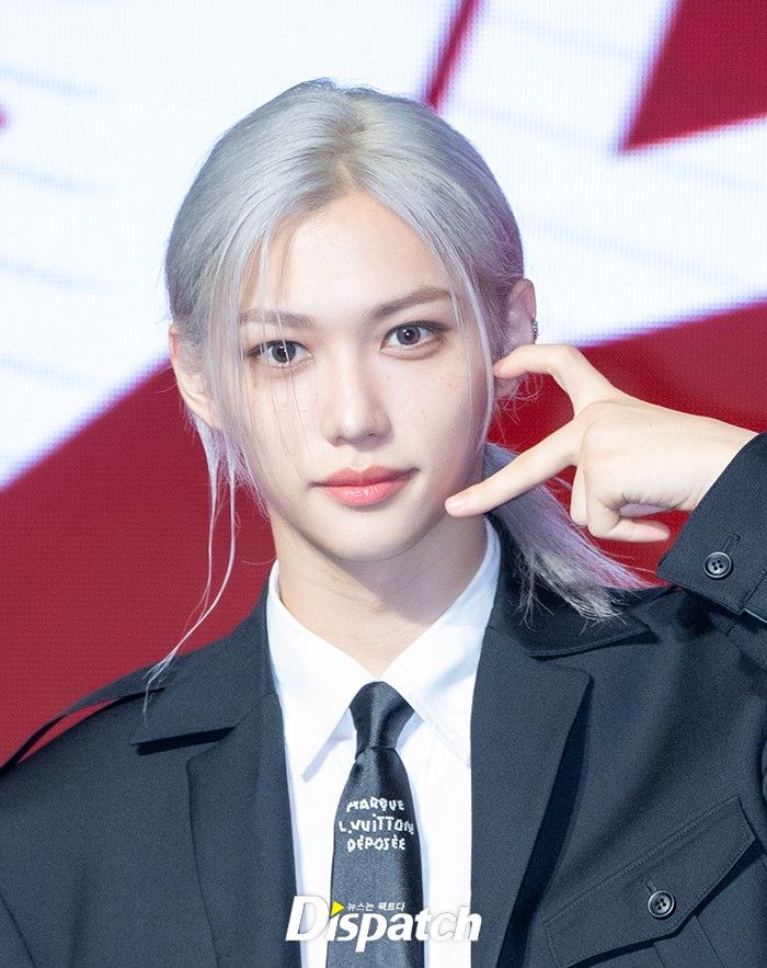 韓網票選最喜愛的男團顏值成員TOP7！Felix、車銀優、珉奎全上榜，冠軍帥度獲全球認證！-13