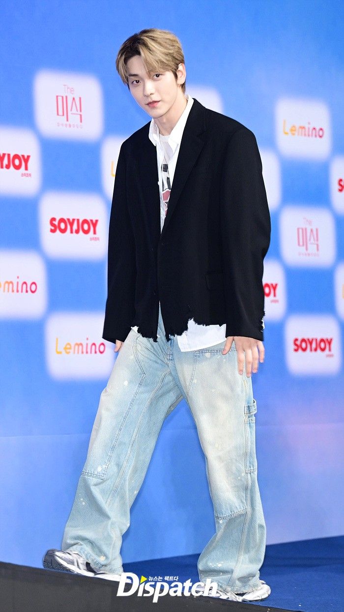 韓網熱議擁有「模特兒相」的KPOP男偶像！珉奎成CK新任性感製造機，Anton、車銀優天生衣架子！-10