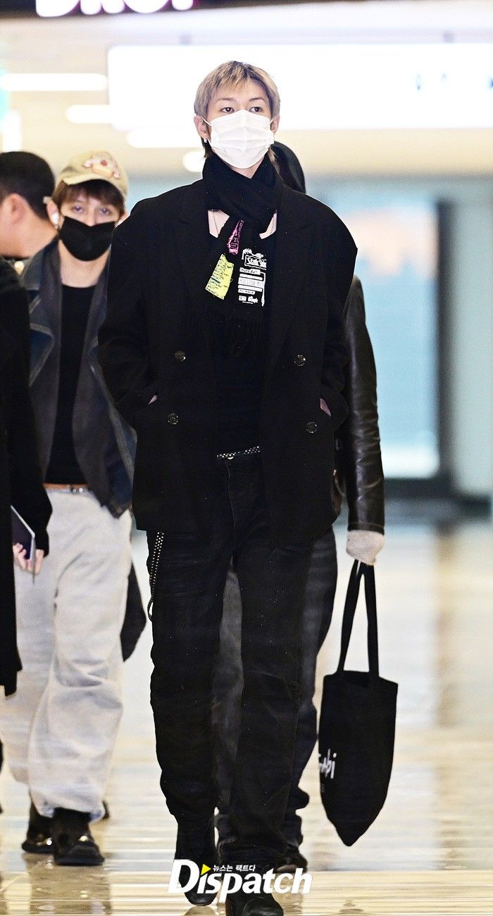 韓網熱議比例驚人的KPOP五代男團成員！MARTIN氣場超強，金奎彬、成燦全上榜入列！-13