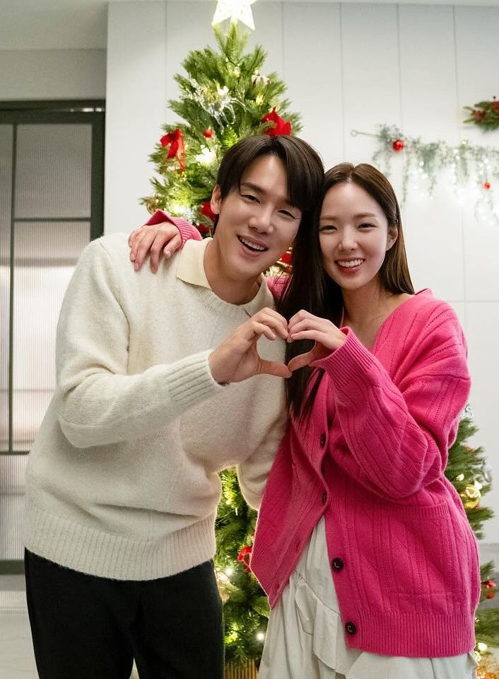 D社2026元旦情侶熱門預測！網友點名4組螢幕情侶CP：華莎＆朴正民呼聲超高，柳演錫＆蔡秀彬被目擊深夜同遊！-4