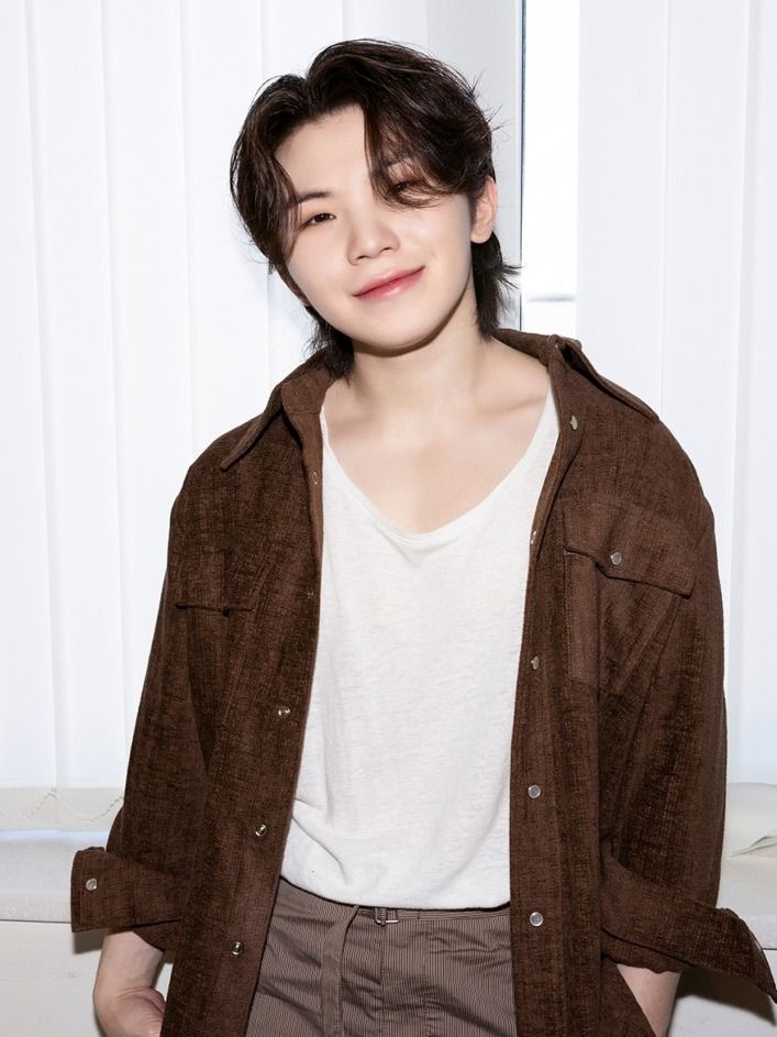 盤點8組「版權富翁」KPOP韓國歌手！田小娟、WOOZI詞曲完全難不倒，SUGA被封神曲製造機！-5