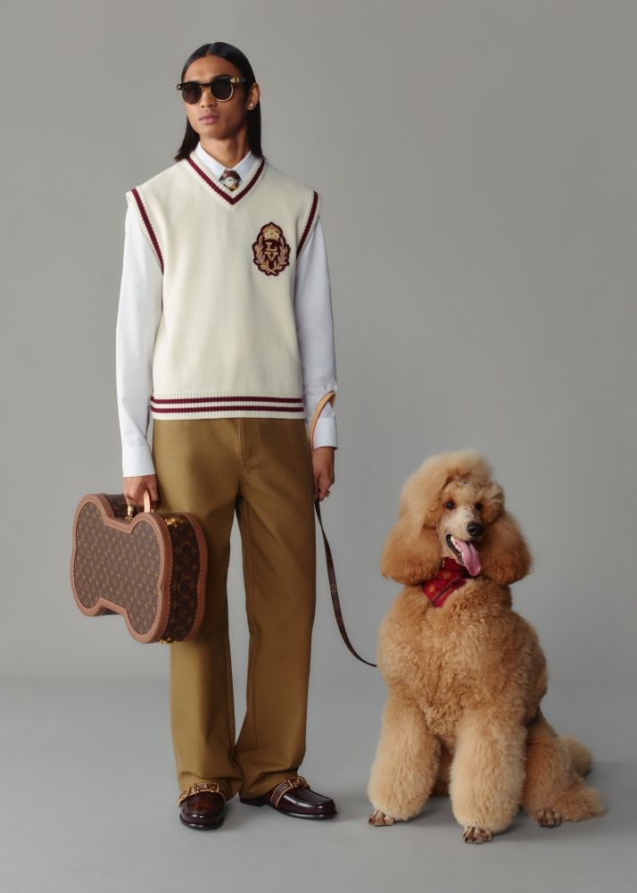 男友穿這樣遛狗太犯規？LV最新男裝系列「犬系男神」王鶴棣、The8...搶先穿給你看！-12