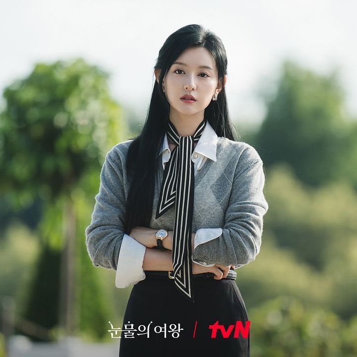 金智媛來台灣穿這樣！AI小臉+漫畫腰太美！《淚之女王》千金有錢人穿搭圖鑑回顧！-7