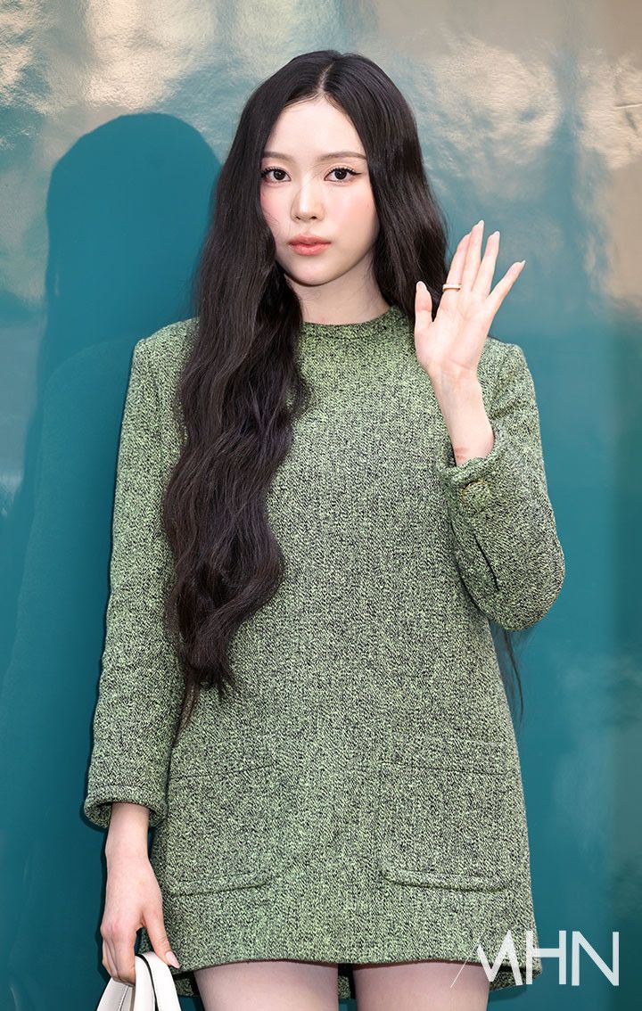 盤點2026年成年KPOP女偶像名單！雅賢、沅禧轉大人氣場超強，李瑞忙內寶寶終於長大！-17