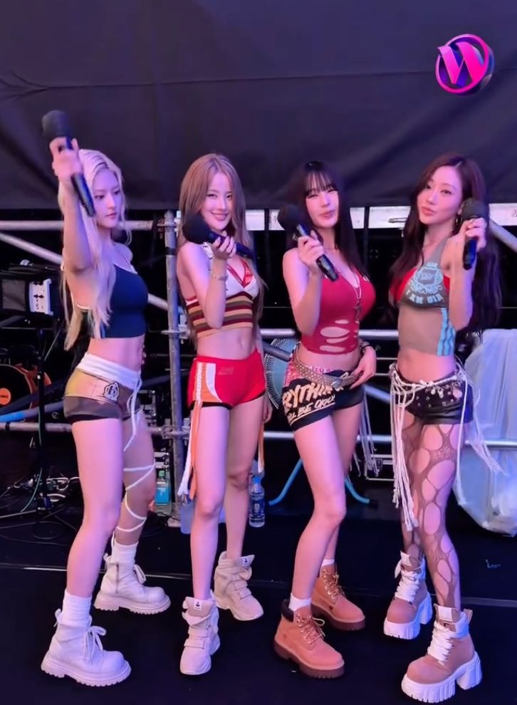 2026高雄WATERBOMB男神女神回顧！TWICE志效串燒全餐嗨翻，SVT DINO半透白襯衫「扯領帶」現場暈一片！-6