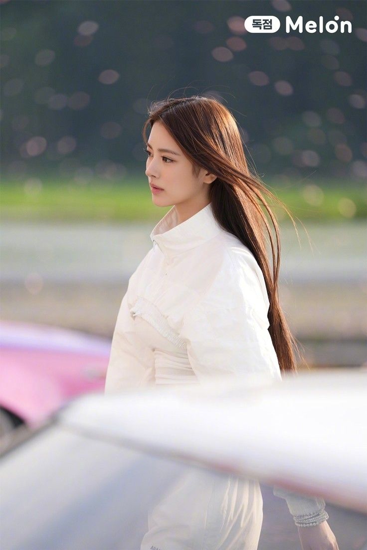 未出道即爆紅！貓系完顏團「MEOVV」妝容分析，高級釣系小貓顏、全員都是顏值擔當！-11