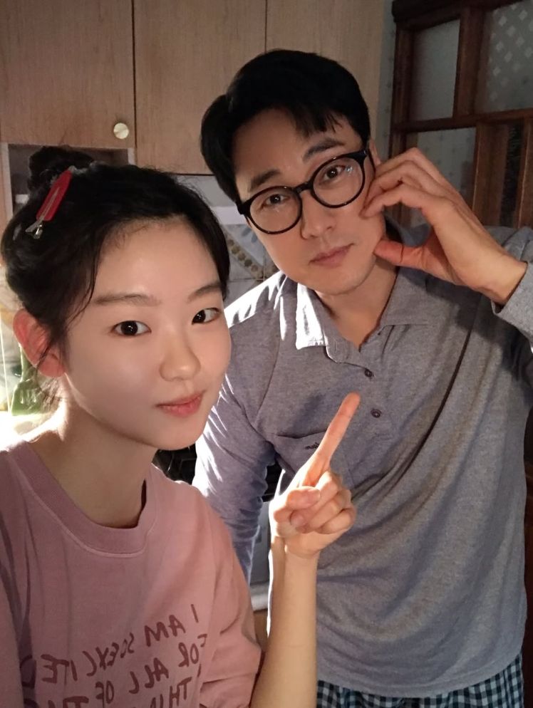 《金特務：本色回歸》超會選角！蘇志燮女兒演技驚人，「徐貹旼」新人演員出道就挑戰核心角色，玉澤演也參與特別演出！-17