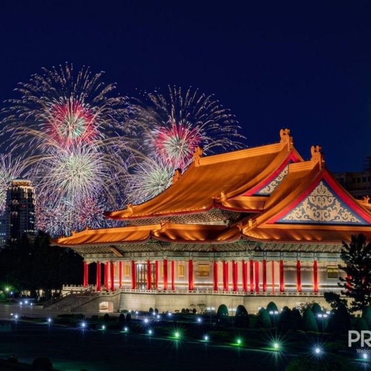 2024大稻埕煙火秀來了！四場煙火秀時間、五個最佳觀賞點一次看！不用人擠人也能拍美照！-5