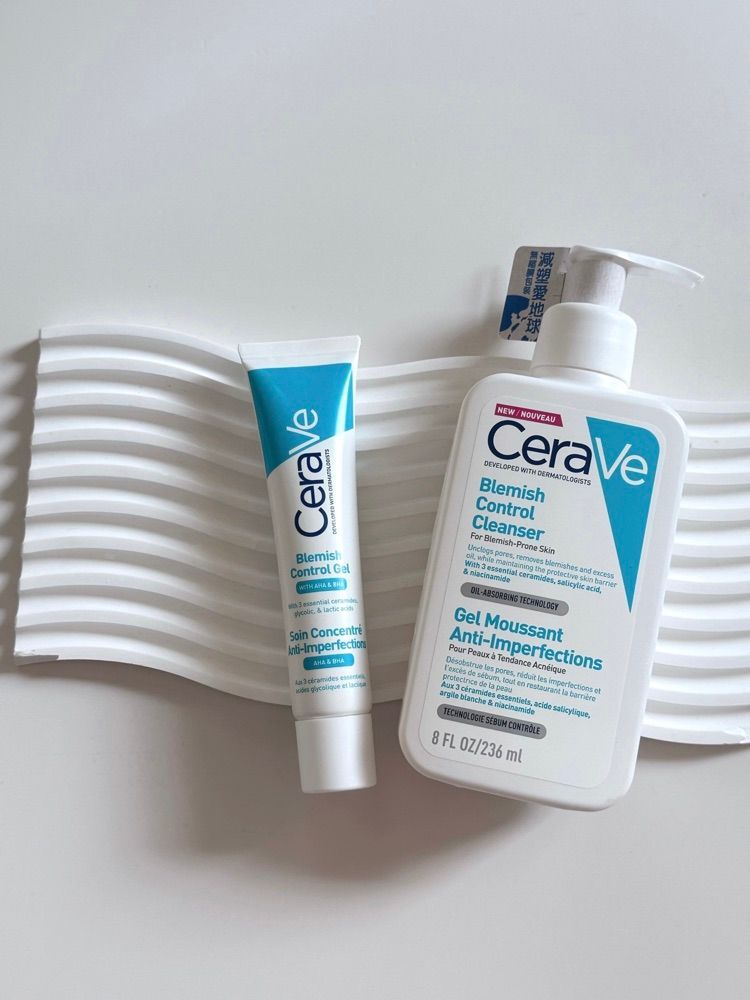 網友零負評開架抗痘保養推薦！韓國賣爆粉刺鼻膜、敏弱肌最愛溫和煥膚精華液...，這款根本是痘痘剋星！-3