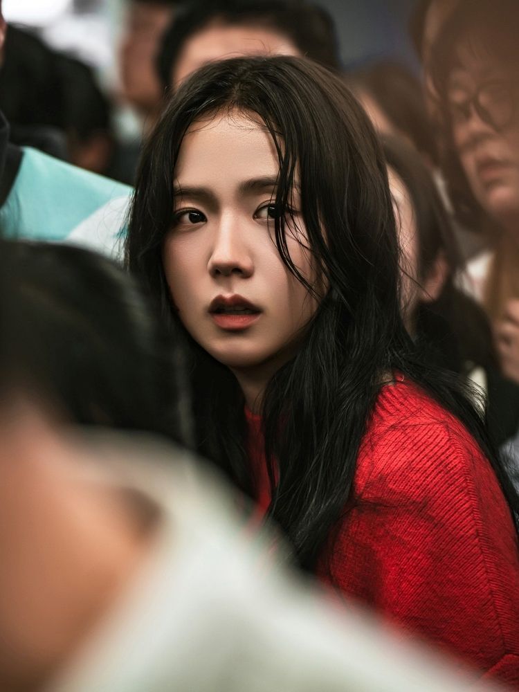 韓劇《新烏托邦》劇情看點角色介紹總整理！Jisoo化身「工科女神」回歸，攜手《地獄公使》朴正民共譜驚悚浪漫戀曲！-4