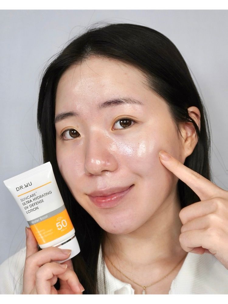 美妝版好評「曬不黑」防曬乳推薦！Bioré防曬噴霧、DHC養膚防曬，曼秀雷敦、DR.WU清爽到像沒擦一樣！-6