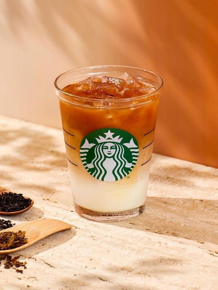 2025秋季日本星巴克必喝5大飲品推薦！「西洋梨焦糖星冰樂」日妞都搶喝、這杯限定拿鐵沒喝會後悔！-4