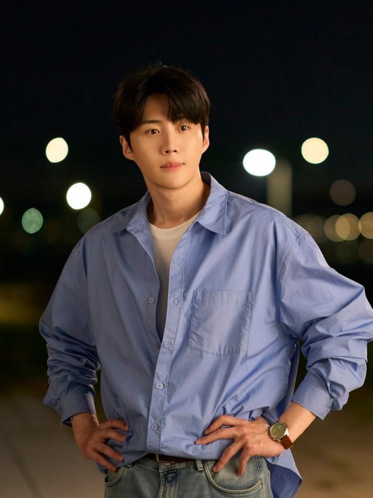 盤點6位舞台劇出身的人氣韓劇演員！金宣虎獲封「大學路偶像」成名，《機醫》班底田美都、曹政奭都上榜！-12