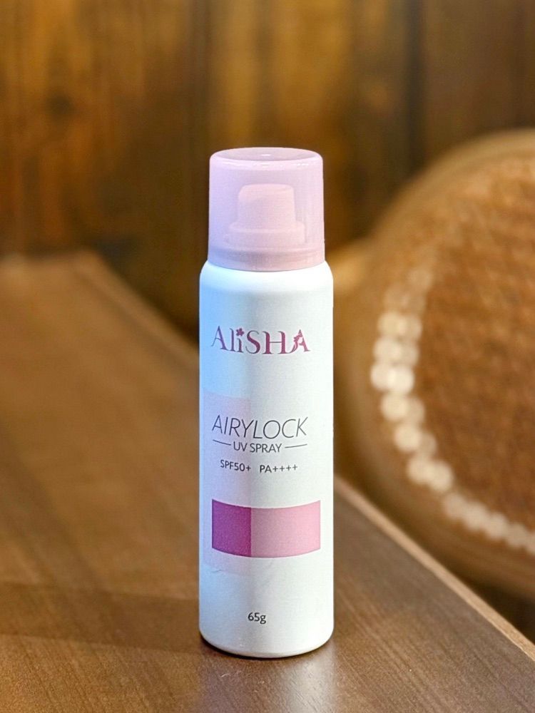 美妝版熱議「人生定妝噴霧」推薦！I’M MEME、1028開架CP值超高、TIRTIR日本賣破百萬瓶，這款還能補防曬！-9