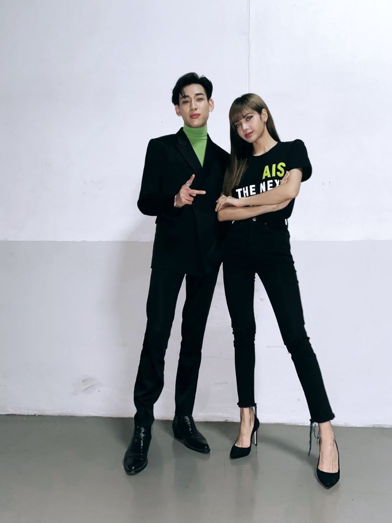 盤點感情超好的韓娛男女組合！Jennie&WOODZ神仙友情引熱議，方燦&Sana姊弟情互動爆笑-8