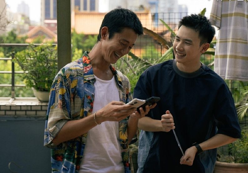 NewJeans新歌MV台灣拍攝地找到了！萬華天橋、民生社區、柑仔店⋯5大打卡點一次看！-18