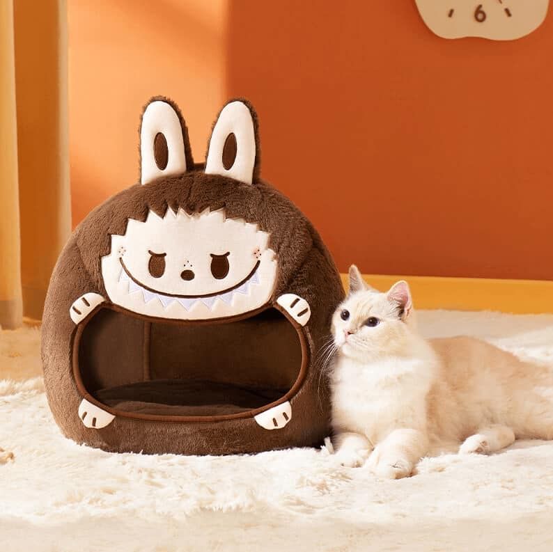 泡泡瑪特來搶毛孩爸媽錢！超可愛「LABUBU絨毛貓窩、BABY MOLLY乳牛寵物碗」全都太生火！-13