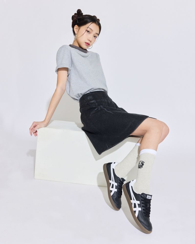 samba勁敵來了！？Onitsuka Tiger鬼塚虎「虎爪德訓鞋」太美！日本女生人腳一雙！-5