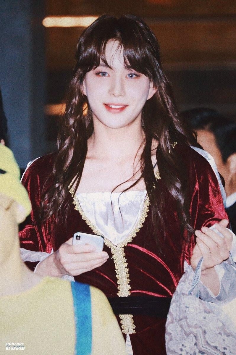 回顧歷年討論度超高的KPOP男偶像萬聖節裝扮！「佛地魔」居然是他，神童「英熙」爆笑全場，成燦「小丑」帥到爆！-7