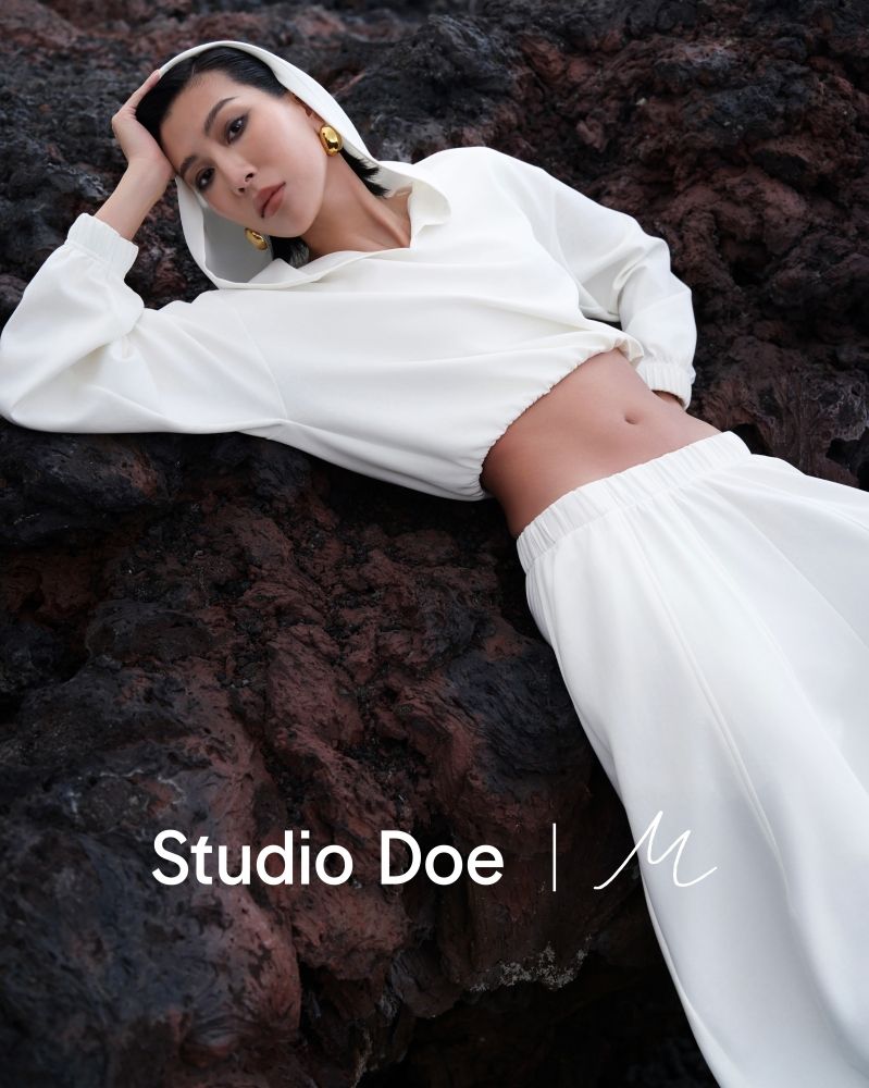 女生錢包不保！Studio Doe莫莉最新合作系列！露背洋裝、V領衛衣，春天新衣服買起來！-3