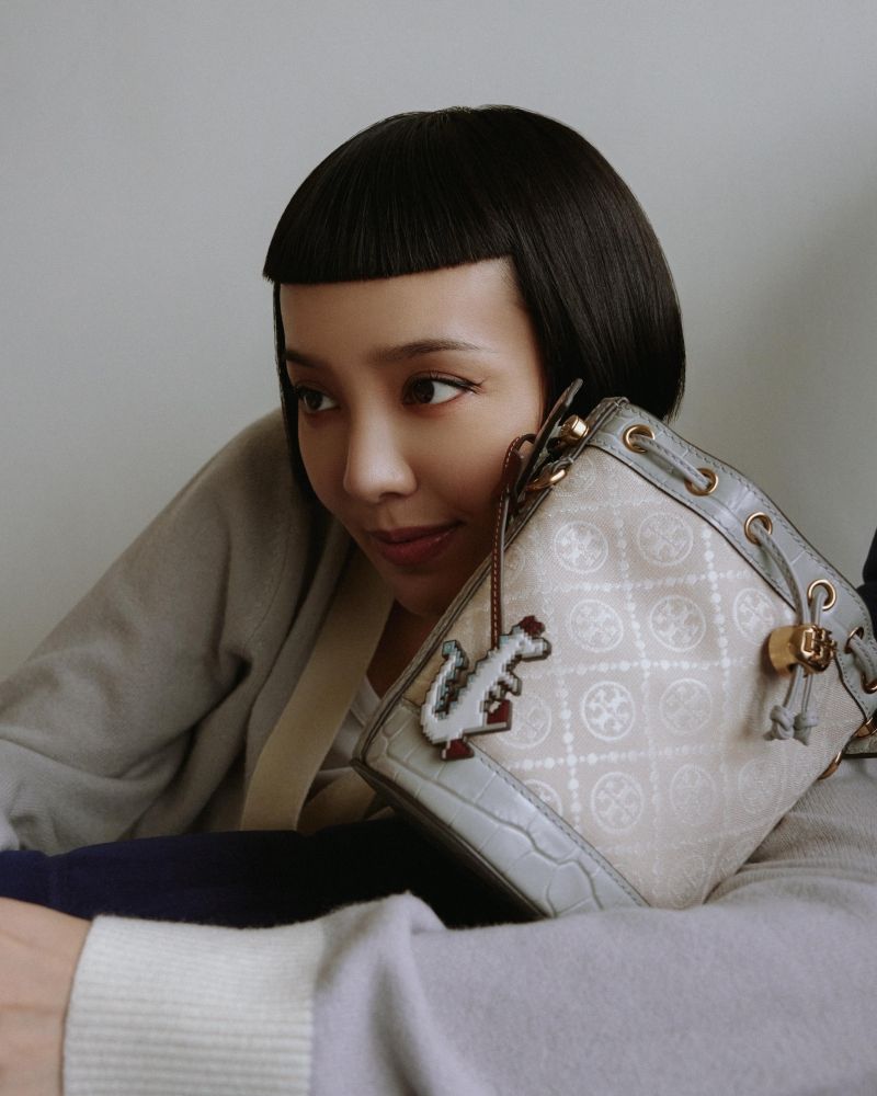 2024低預算精品包推薦！Tory Burch奶油色老花包、水桶包NT.一萬多買到！-15