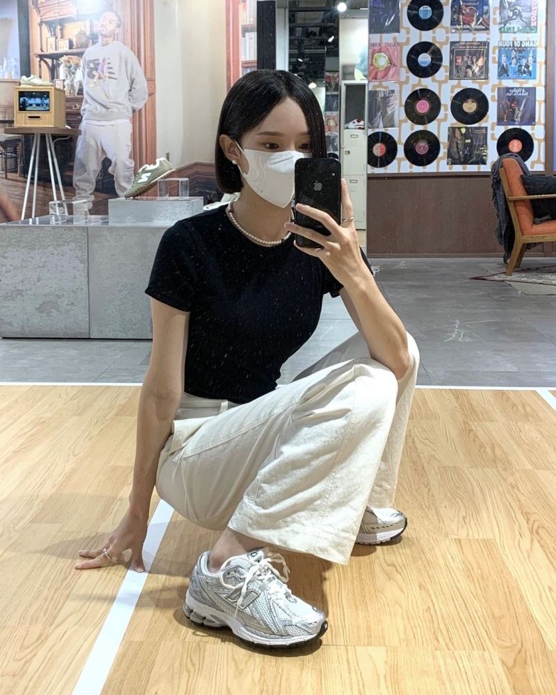 擠下NB550！2024年New Balance爆款球鞋是「1906R」韓妞細長腿都靠它！-10