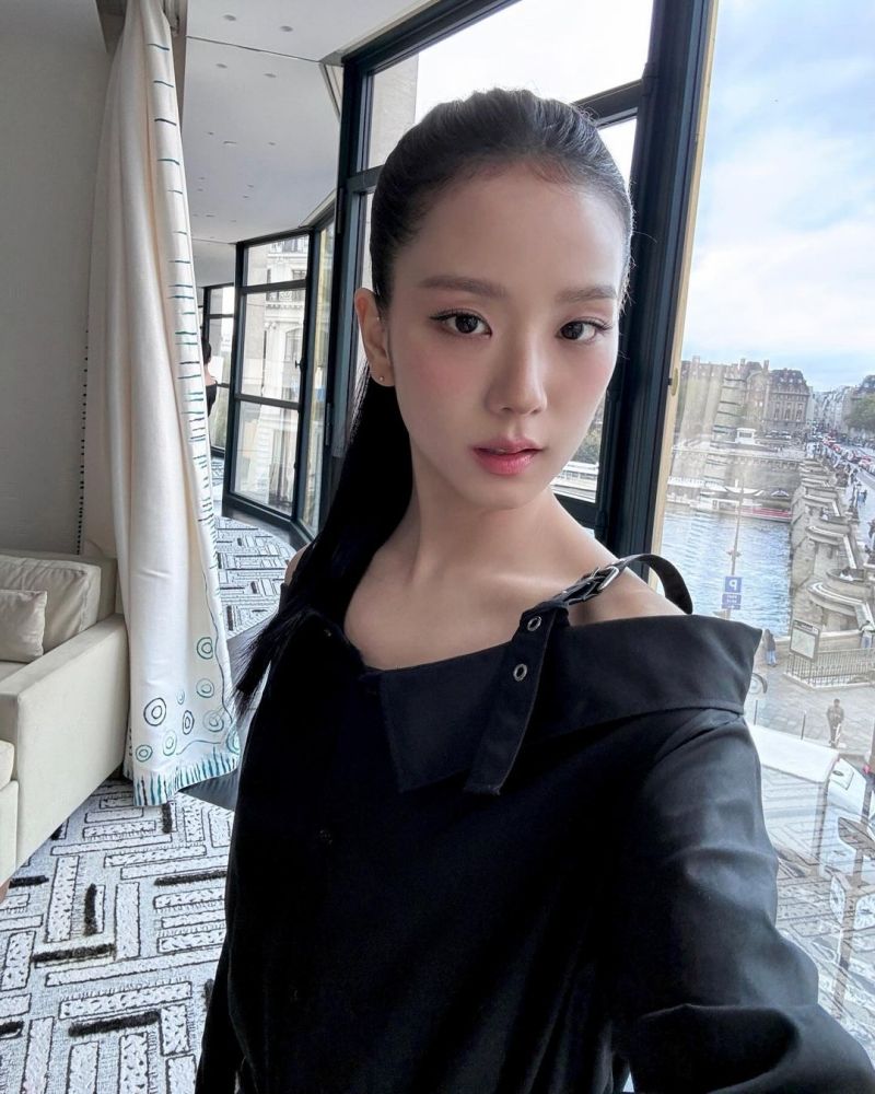 DIOR巴黎大秀超狂頭排名單！南柱赫退伍首次現身、Jisoo和「挪威王后」聊超開心！-1