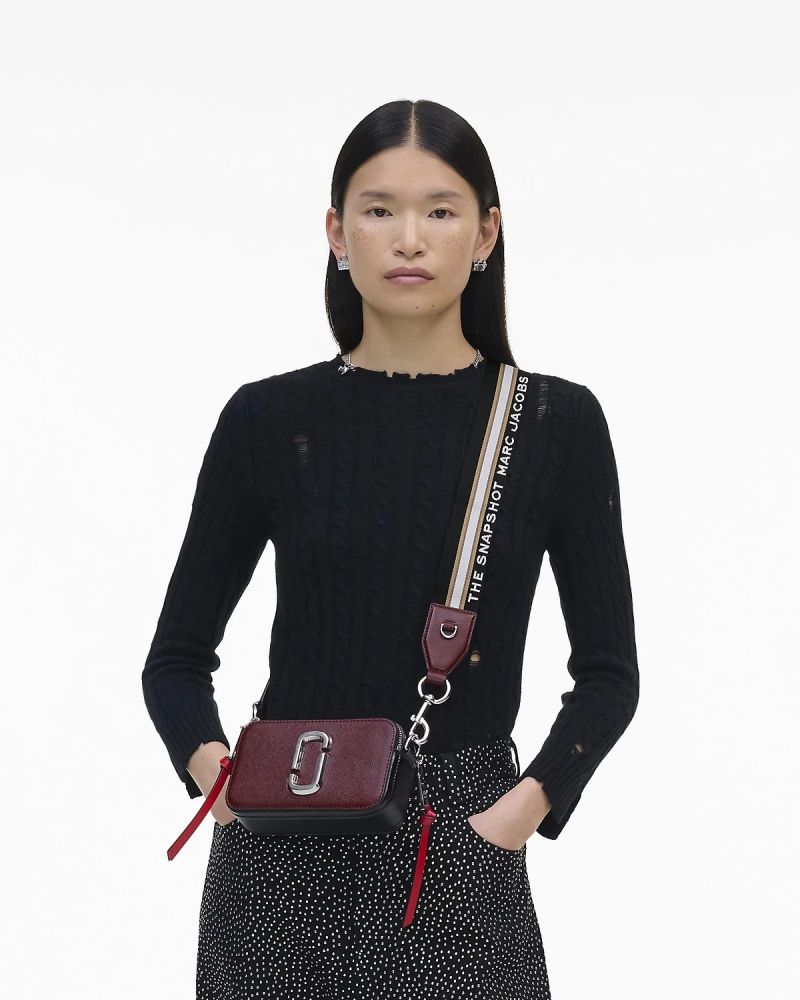 微精品王者Marc Jacobs六大必買包包！水桶包、經典托特包竟然千元起買到！-11