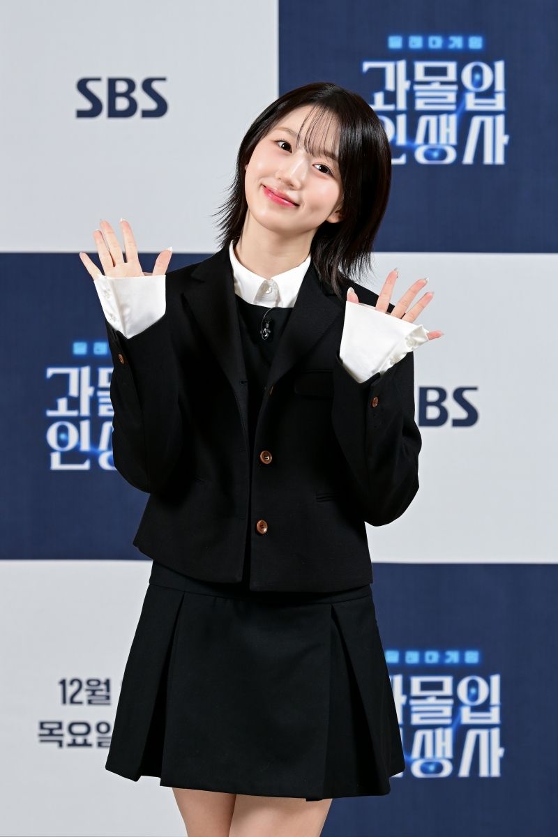 韓網評選6位主持能力很好的女偶像！潤娥、海嫄都上榜，張員瑛沉穩台風全網讚爆！-11