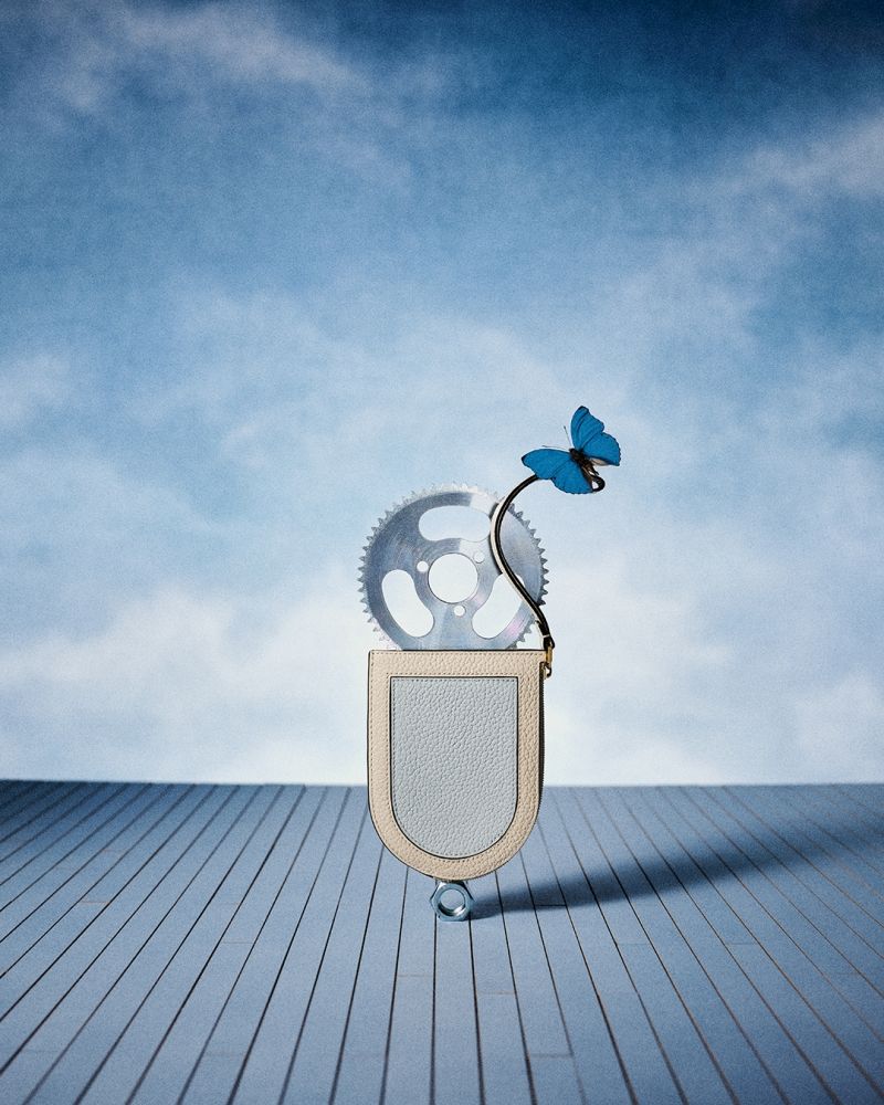 聖誕節許願禮物！Delvaux史上最夢幻系列「星空雲朵藍」梯形包、盒子包美到發瘋！-9