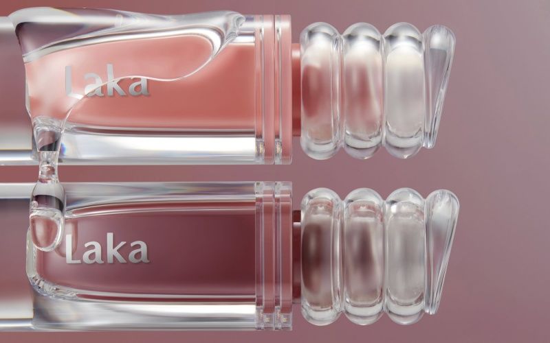 LAKA最強水光炸彈來襲！全新「葫蘆唇釉」透明時髦外型、一抹爆水豐嫩，上唇秒擁有立體嘟嘟唇！-2