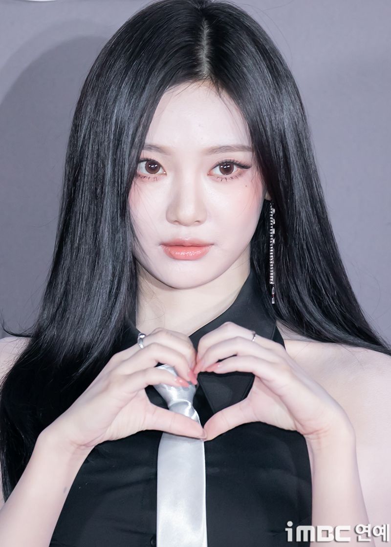 韓網票選7位最受歡迎貓咪相女偶像！Jennie高冷甜美兼具，禮志、寧寧入榜！-7