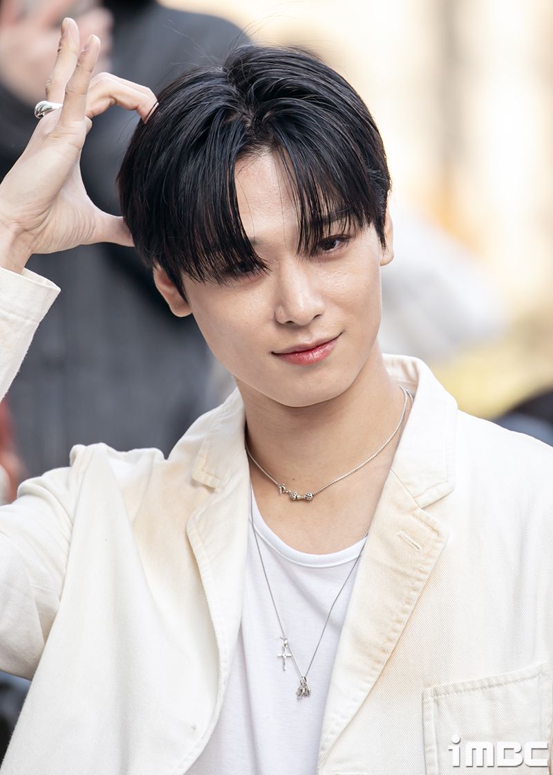 韓網票選最帥「貓咪相」新生代男偶像TOP6！Jun、禎元人氣狂飆，元彬晉升新一代貓系男神！-9