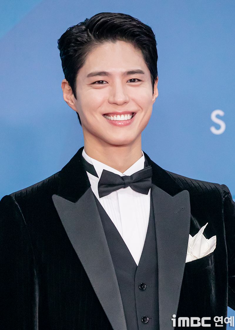 來淨化眼球！2025百想藝術大賞13位紅毯男神降臨！玄彬、邊佑錫根本白馬王子！-18