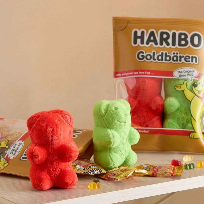 HOLA跟HARIBO小熊軟糖聯名了！Q翻「小熊軟糖抱枕、造型馬克杯、絨毛地墊」全都想帶回家！-7