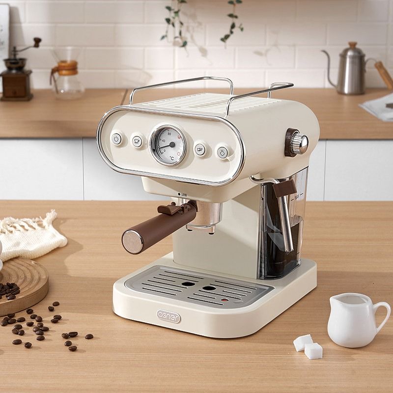 2025必買3台膠囊咖啡機推薦！Nespresso開心果綠咖啡機美翻天、「這台」迷你咖啡機小套房也放得下！-4