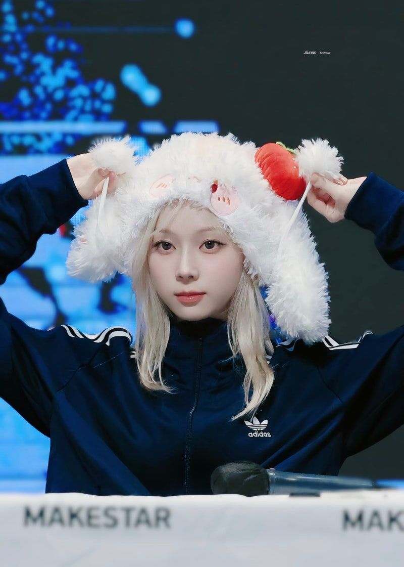 韓網公認6位很會「撩粉」的KPOP女偶像！張員瑛、Winter男女通殺，舒華憑粉絲互動圈粉無數！-11